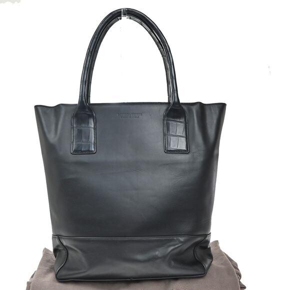 Bottega Veneta Handbags - Bottega Veneta Leather Open Tote Black